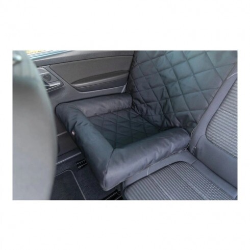 Trixie Autóba Ülésvédő Huzat Fekhely 61x10x50cm, fekete