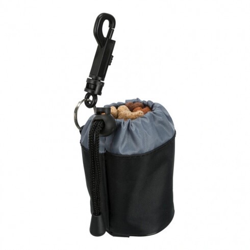 Trixie Snack Táska Mini Dog Activity 7x9cm Több Színben