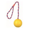 Trixie Játék Tömör Gumi Labda Kötéllel